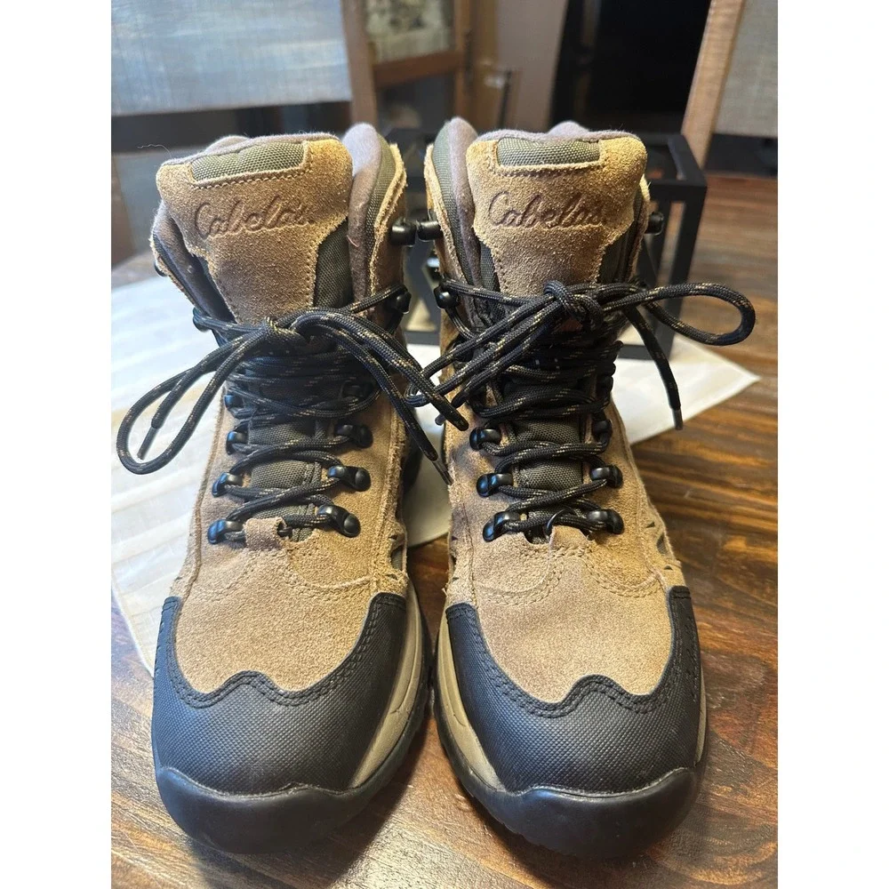 Cabelas youth hiking